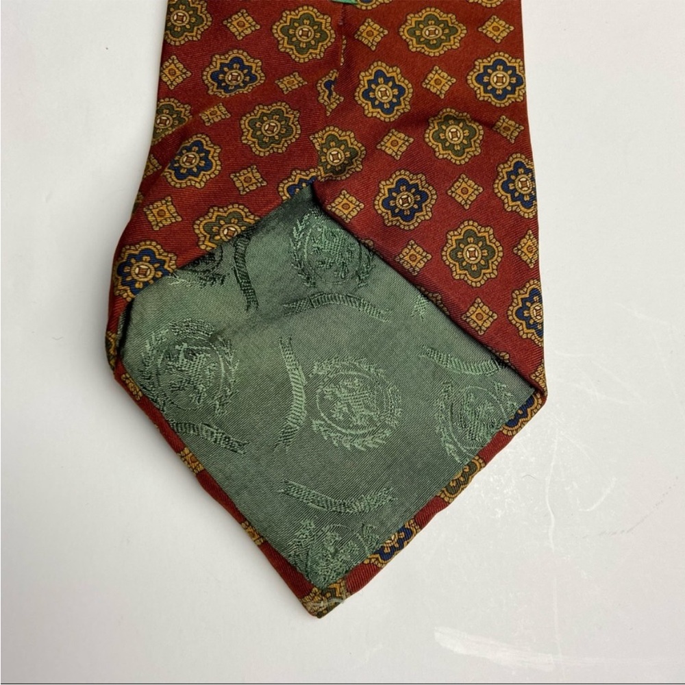 TOMMY HILFIGER Bundle (2) Elegant Patterned Ties - Picture 4 of 13